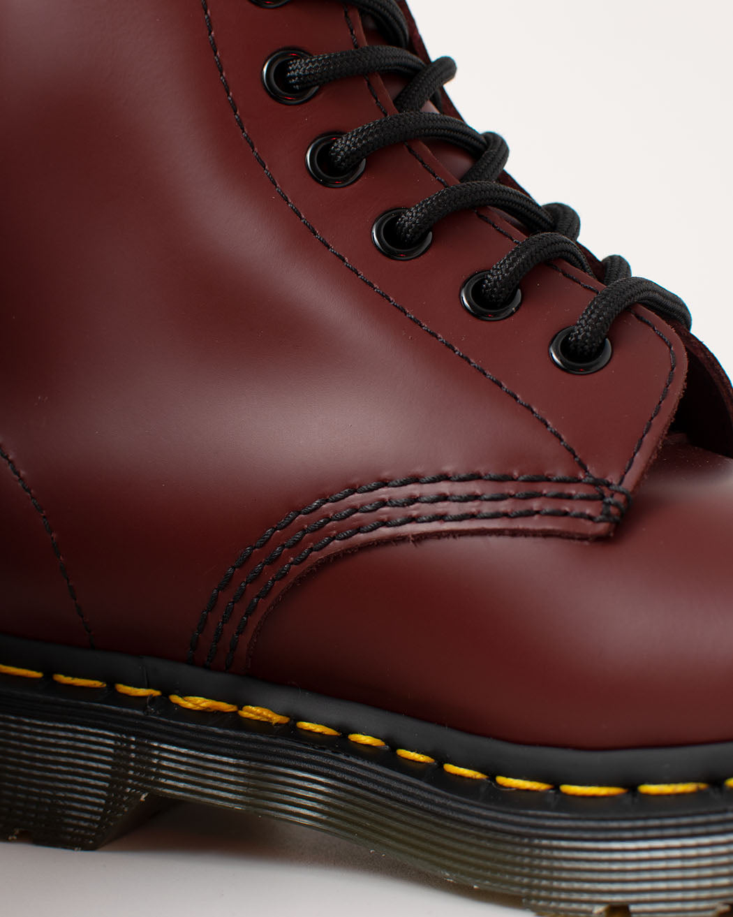 Dr. Martens Dr. Martens, 1460 Cherry Smooth  Pick Up | Düsseldorf