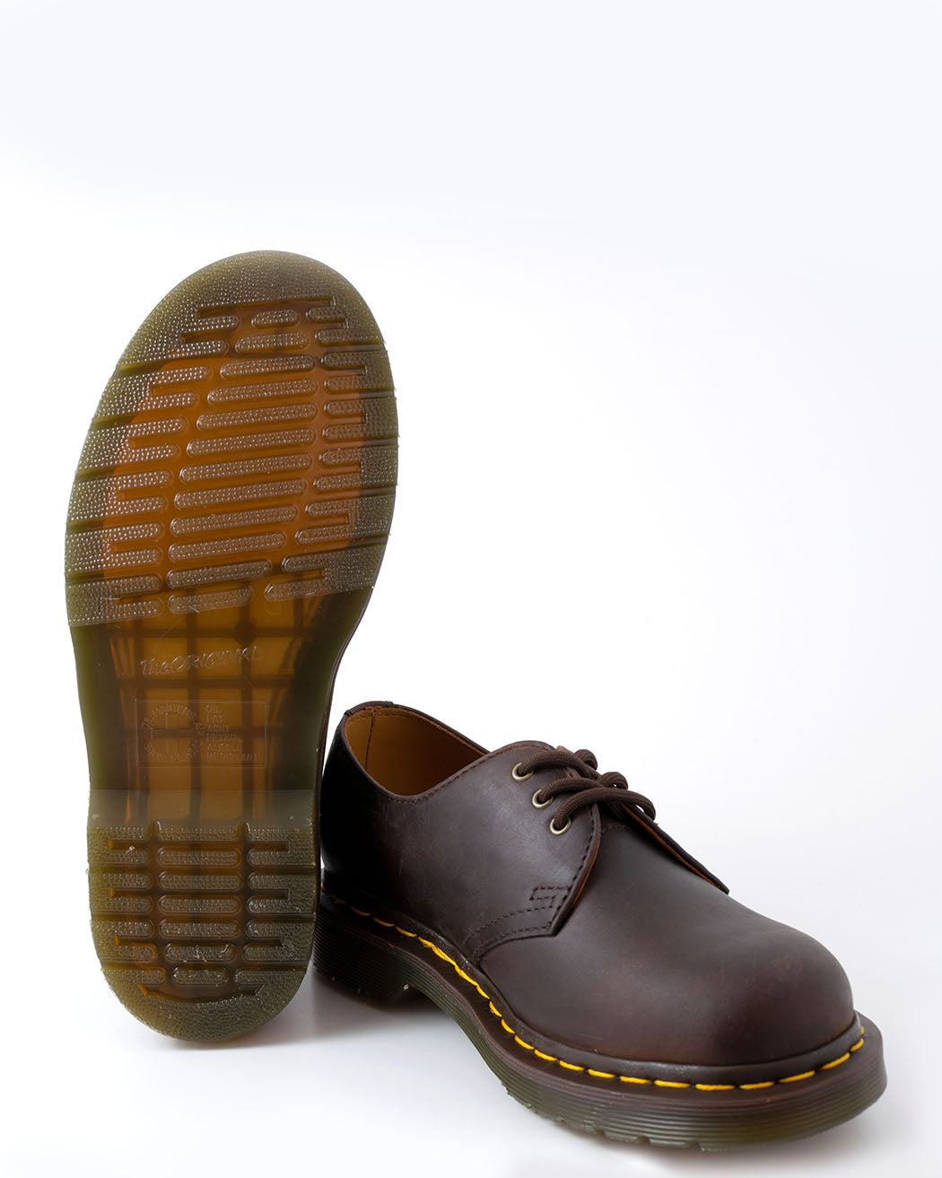 Bei PICK UP in Düsseldorf findest Du Dr. Martens, 1461 Gaucho Crazy Horse  und viel mehr von Dr. Martens