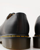 Bei PICK UP in Düsseldorf findest Du Dr. Martens, 1461 Black Smooth  und viel mehr von Dr. Martens