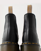 Bei PICK UP in Düsseldorf findest Du Dr. Martens, 2976 Vegan Black  und viel mehr von Dr. Martens