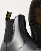 Bei PICK UP in Düsseldorf findest Du Dr. Martens, 2976 Quad Black Polished Smooth  und viel mehr von Dr. Martens
