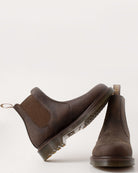 Bei PICK UP in Düsseldorf findest Du Dr. Martens, 2976 Gaucho Crazy Horse  und viel mehr von Dr. Martens