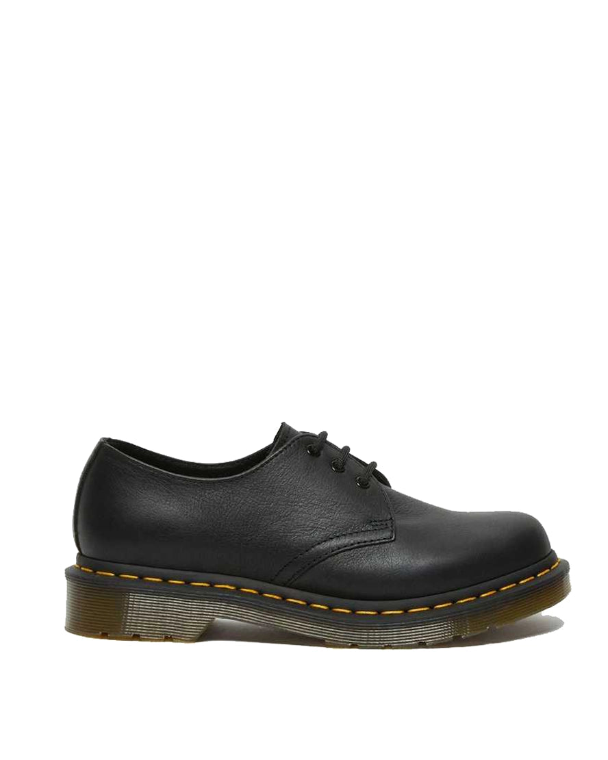 Bei PICK UP in Düsseldorf findest Du Dr. Martens, 1461 Black Virginia  und viel mehr von Dr. Martens