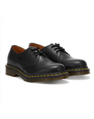 Bei PICK UP in Düsseldorf findest Du Dr. Martens, 1461 Black Smooth  und viel mehr von Dr. Martens