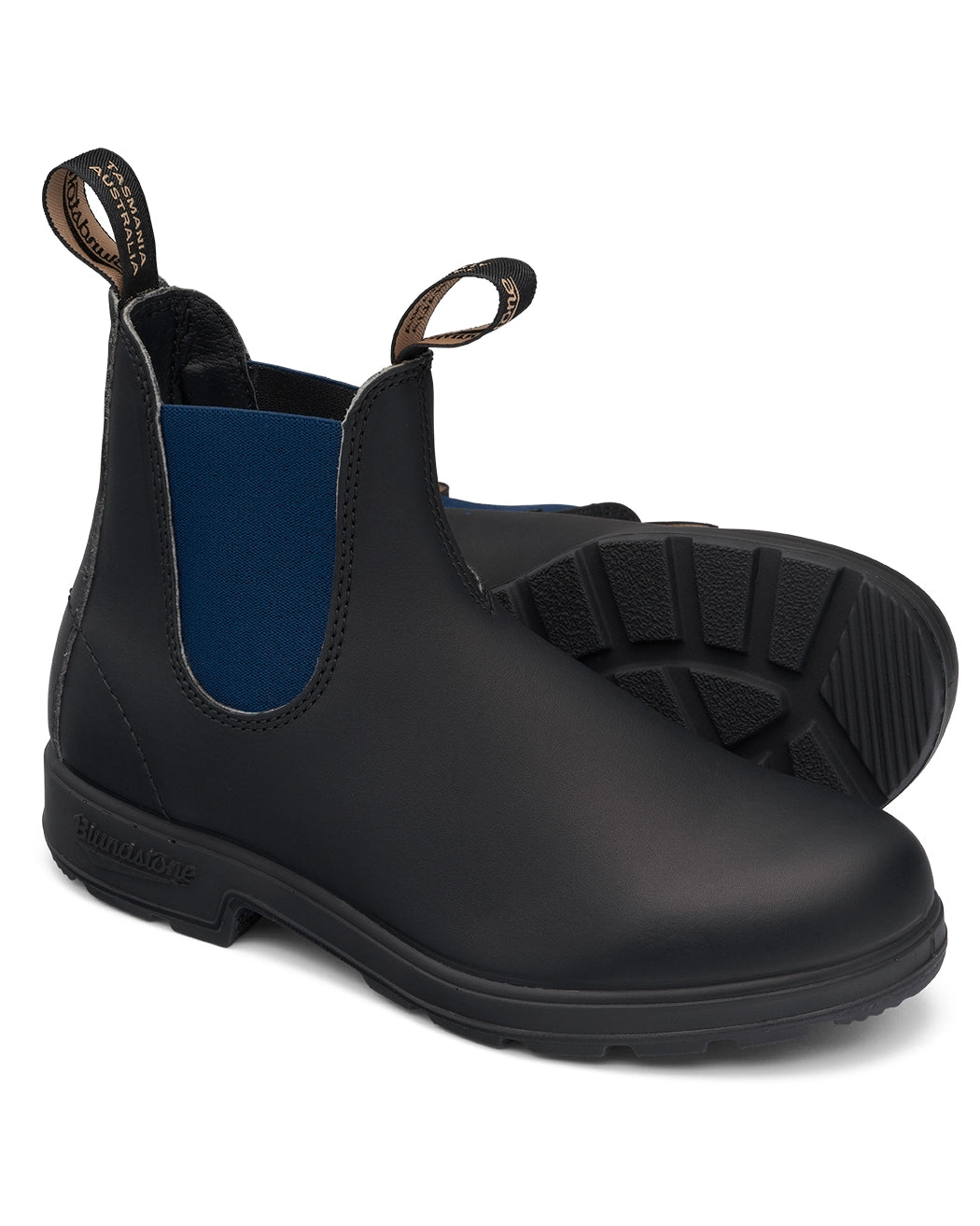 Bei PICK UP in Düsseldorf findest Du Blundstone, #1917 Voltan Black / Blue  und viel mehr von Blundstone