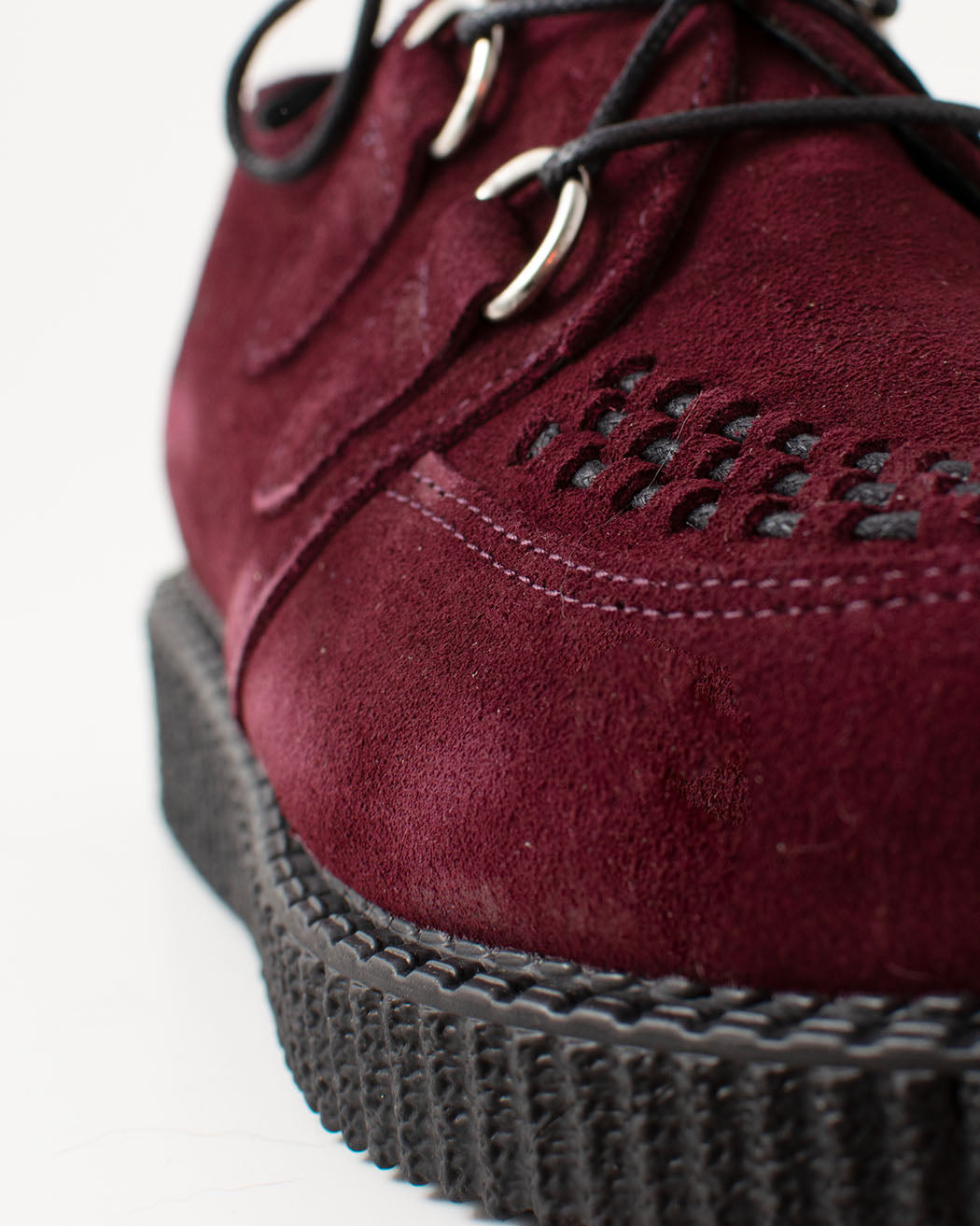 Bei PICK UP in Düsseldorf findest Du BBC, Creeper, Haley, Bordeaux, Suede  und viel mehr von BBC