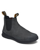 Bei PICK UP in Düsseldorf findest Du Blundstone, #2143 Rustic Black  und viel mehr von Blundstone