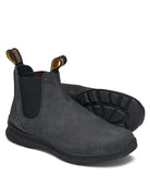 Bei PICK UP in Düsseldorf findest Du Blundstone, #2143 Rustic Black  und viel mehr von Blundstone