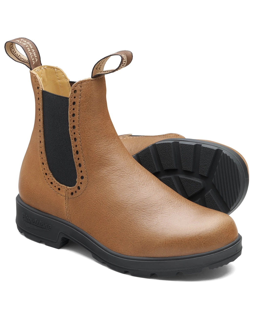 Bei PICK UP in Düsseldorf findest Du Blundstone, #2215 Camel Leather  und viel mehr von Blundstone