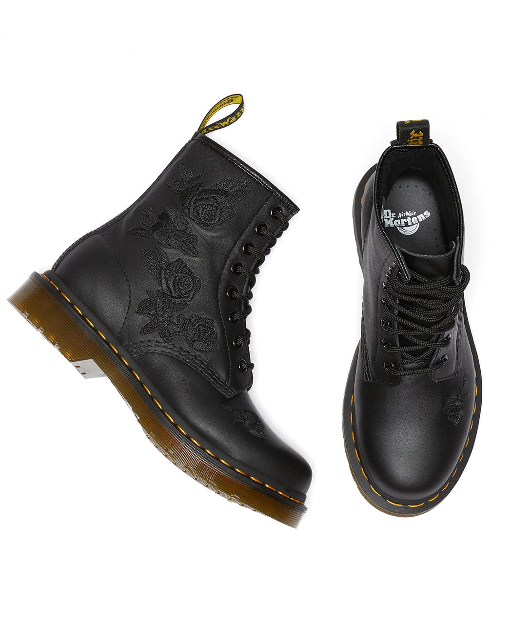 Bei PICK UP in Düsseldorf findest Du Dr. Martens, 1460 Vonda Mono Black Softy T und viel mehr von Dr. Martens