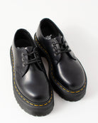 Bei PICK UP in Düsseldorf findest Du Dr. Martens, 1461 QUAD Black Polished Smooth  und viel mehr von Dr. Martens