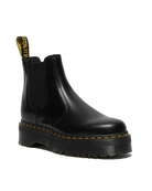 Bei PICK UP in Düsseldorf findest Du Dr. Martens, 2976 Quad Black Polished Smooth  und viel mehr von Dr. Martens