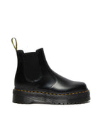 Bei PICK UP in Düsseldorf findest Du Dr. Martens, 2976 Quad Black Polished Smooth  und viel mehr von Dr. Martens