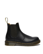 Bei PICK UP in Düsseldorf findest Du Dr. Martens, 2976 YS Black Smooth  und viel mehr von Dr. Martens