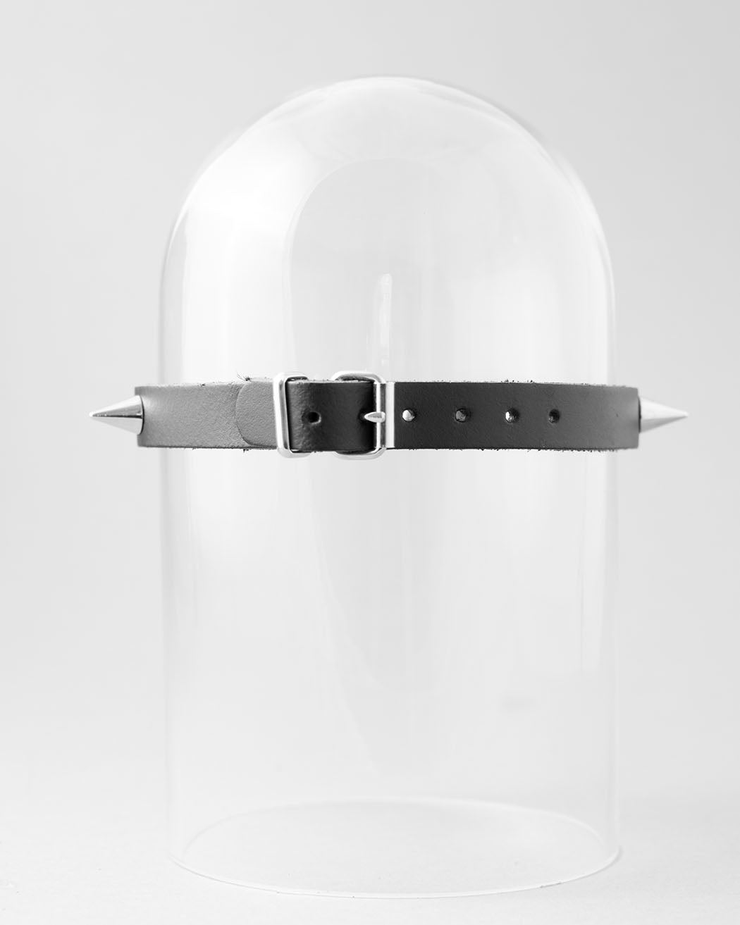Bei PICK UP in Düsseldorf findest Du 1 ROW SMALL SCREW CONE NECKBAND, NB150  und viel mehr von Stylex