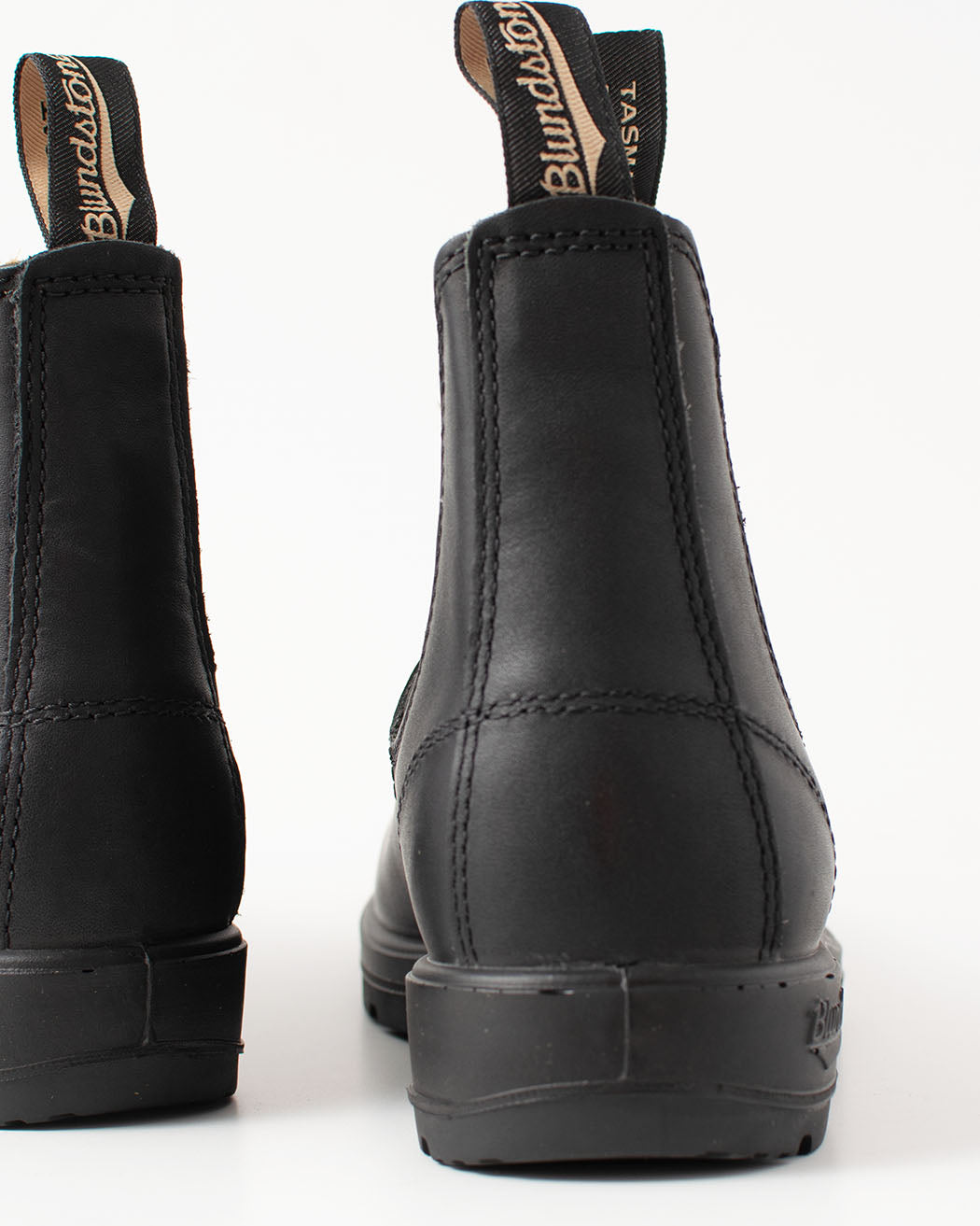 Bei PICK UP in Düsseldorf findest Du Blundstone, #558  und viel mehr von Blundstone