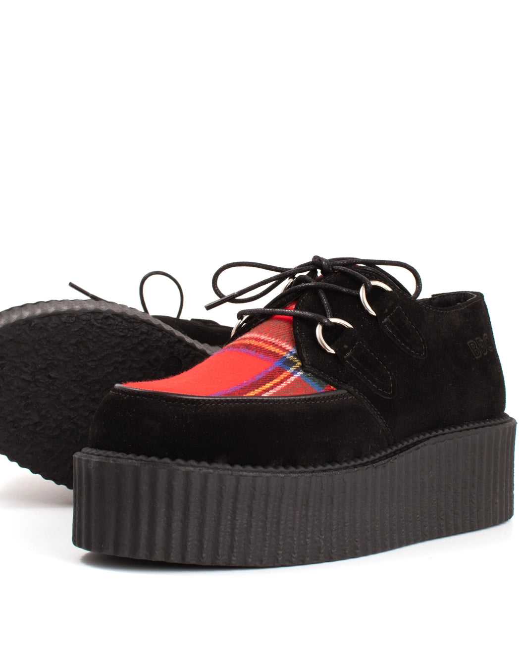 Bei PICK UP in Düsseldorf findest Du BBC, Creeper, UMD Double Sole, Black Suede / Red Tartan  und viel mehr von BBC