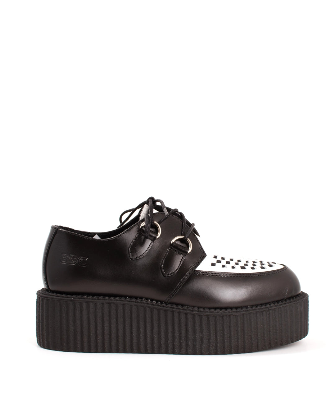 Bei PICK UP in Düsseldorf findest Du BBC, Creeper, UMD Double Sole, Polido Black / White  und viel mehr von BBC