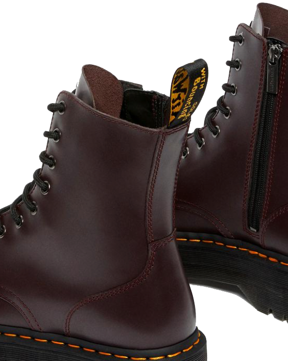 Bei PICK UP in Düsseldorf findest Du Dr. Martens, Jadon Burgundy Smooth  und viel mehr von Dr. Martens