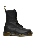 Bei PICK UP in Düsseldorf findest Du Dr. Martens, 1490 Black Virginia  und viel mehr von Dr. Martens