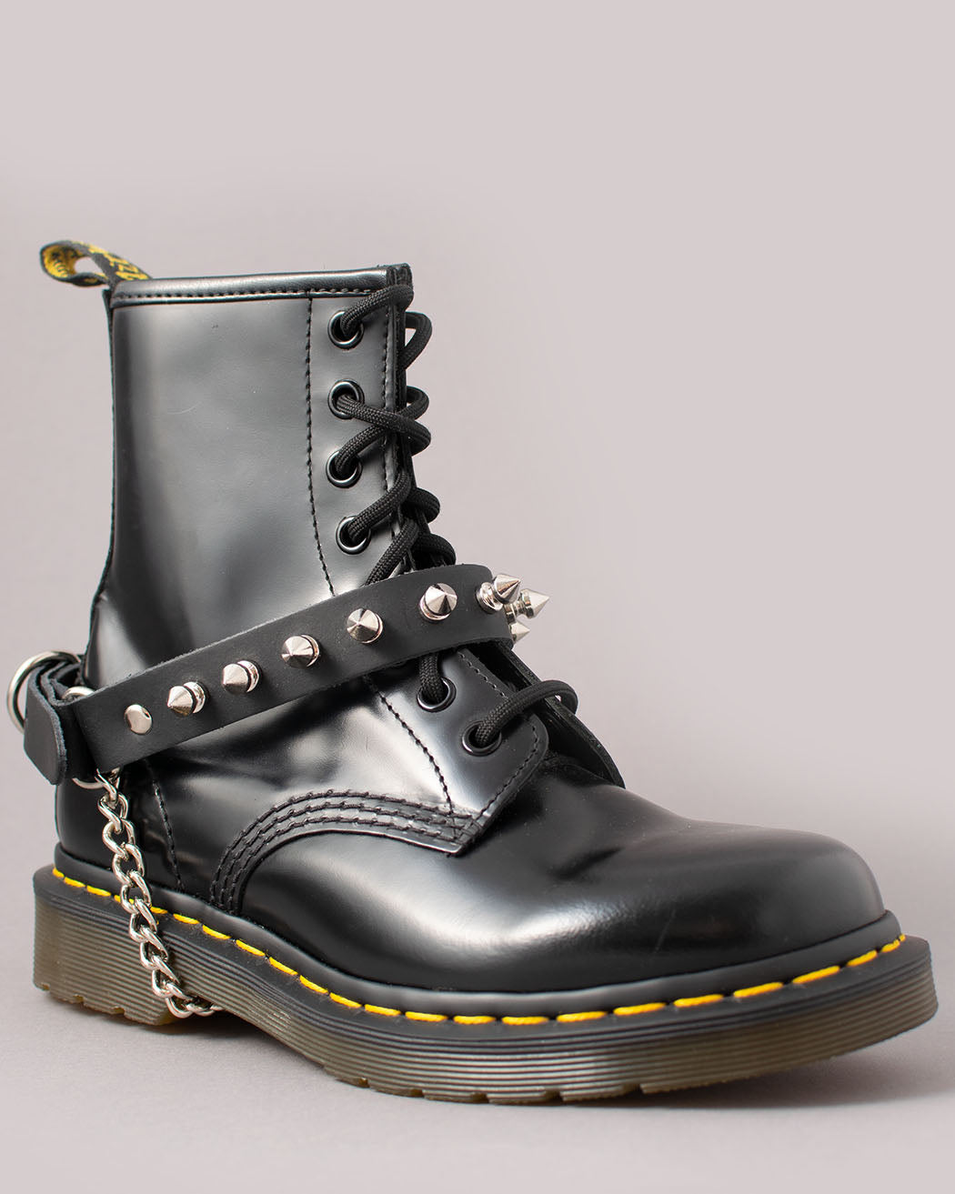 Small Spike Bootstrap, BS7 – Produktfoto PICK UP Düsseldorf