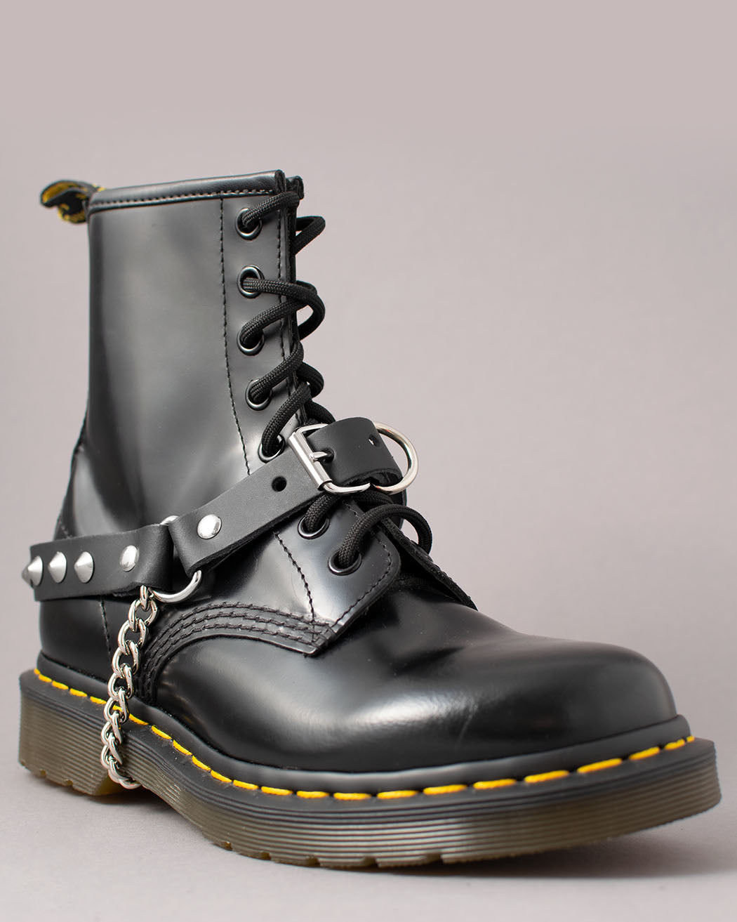 Bei PICK UP in Düsseldorf findest Du Conical Stud Bootstrap, BS1 und viel mehr von Stylex