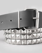 Bei PICK UP in Düsseldorf findest Du 3 Row Pyramid Belt, B23  und viel mehr von Stylex