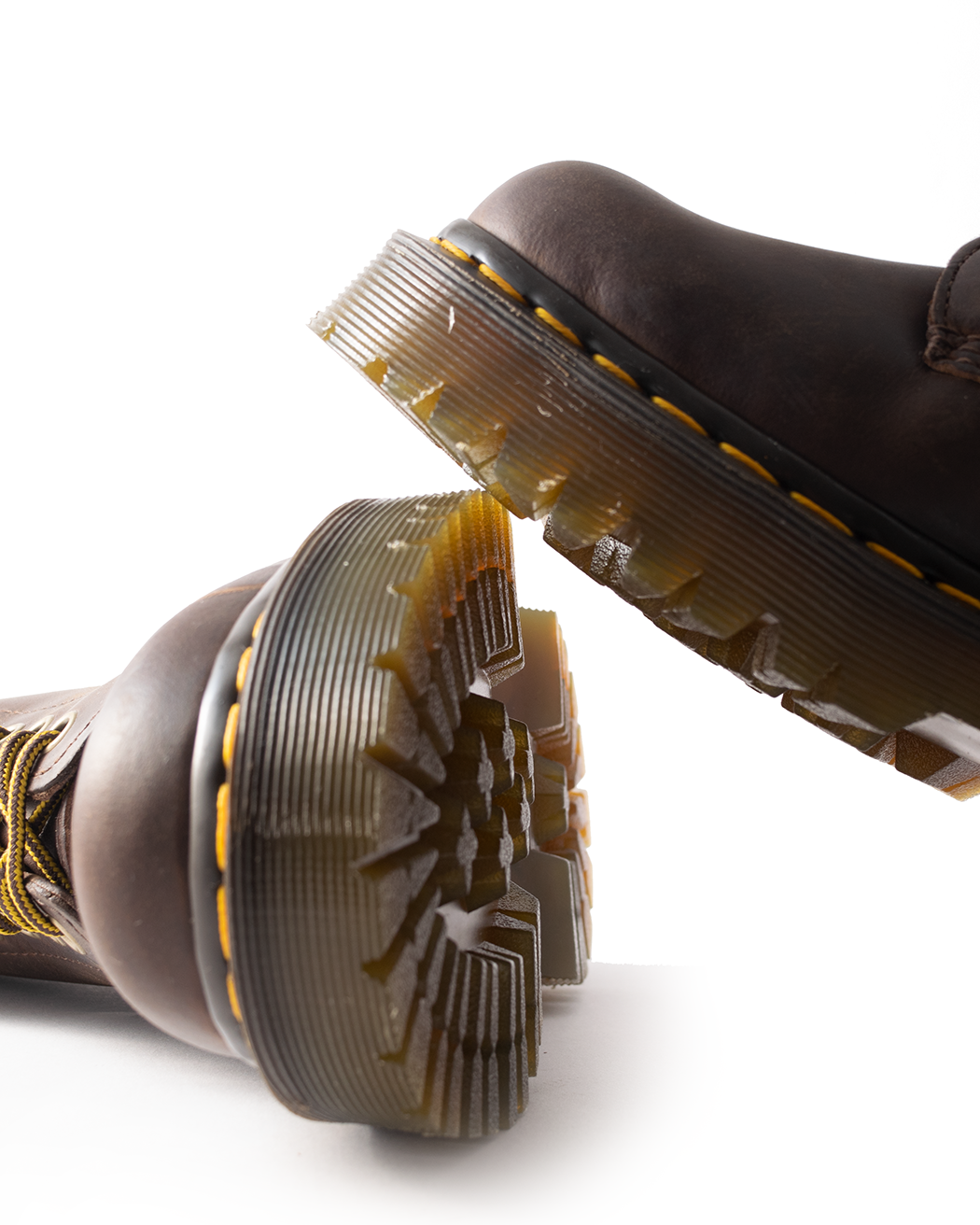 Bei PICK UP in Düsseldorf findest Du Dr. Martens, 1460 BEX Dark Brown Crazy Horse und viel mehr von Dr. Martens