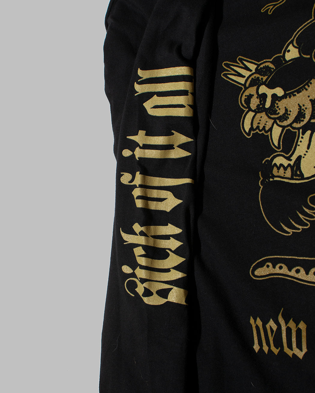 Bei PICK UP in Düsseldorf findest Du Bandshirt, Sick Of It All, New York Hardcore, Longsleeve und viel mehr von PHD/RockOff