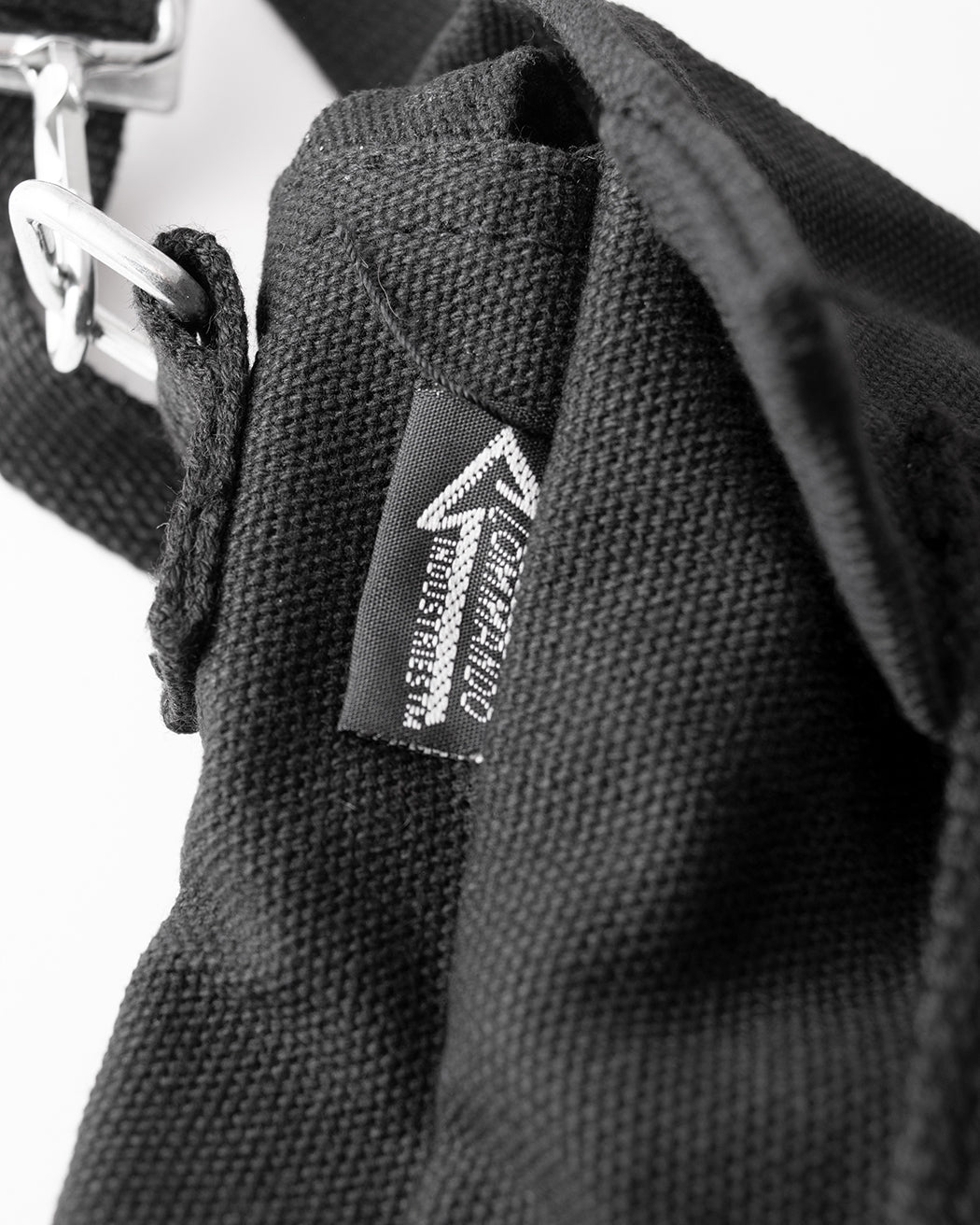 Bei PICK UP in Düsseldorf findest Du Commando, BW-Kampftasche, Army Bag, Klein, Schwarz  und viel mehr von COMMANDO