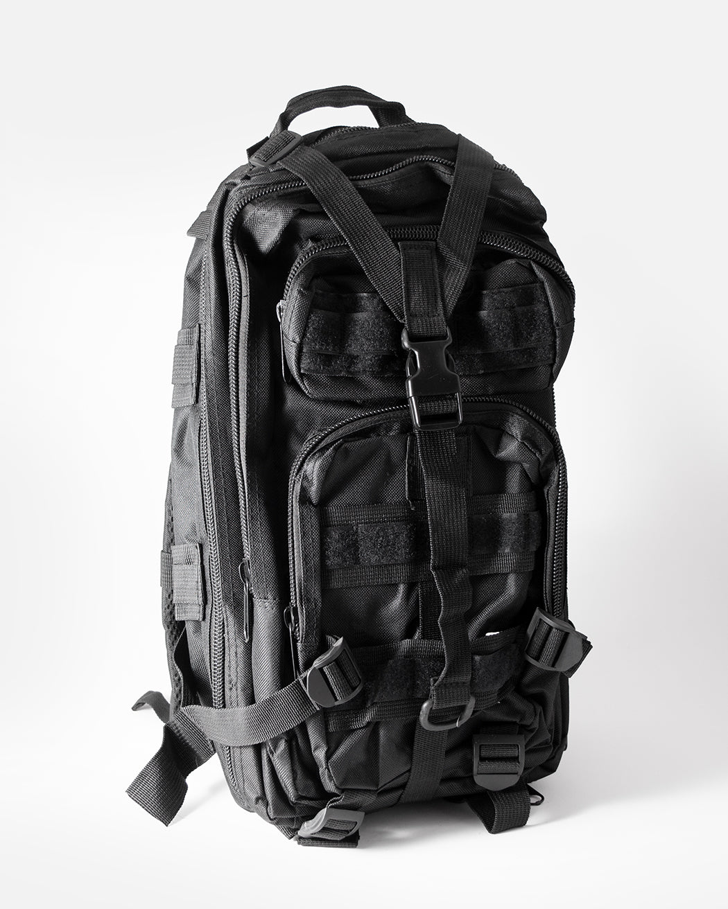 Bei PICK UP in Düsseldorf findest Du Commando, Zero-Six Rucksack, Black  und viel mehr von COMMANDO