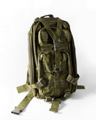 Bei PICK UP in Düsseldorf findest Du Commando, Zero-Six Rucksack, Oliv  und viel mehr von COMMANDO