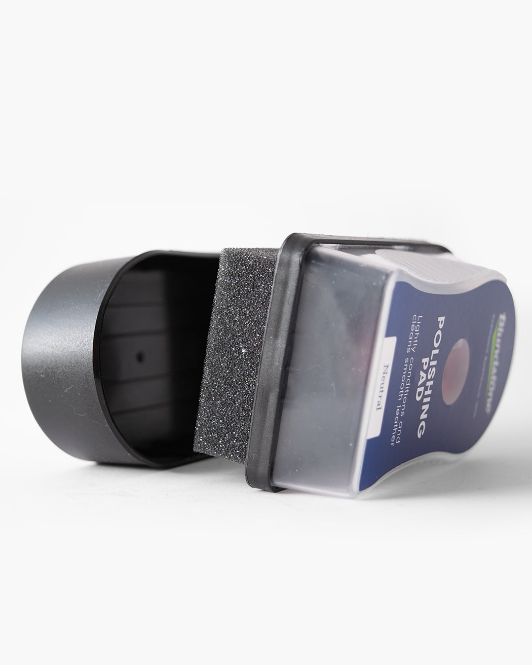 Bei PICK UP in Düsseldorf findest Du Blundstone, Polishing Pad und viel mehr von Blundstone