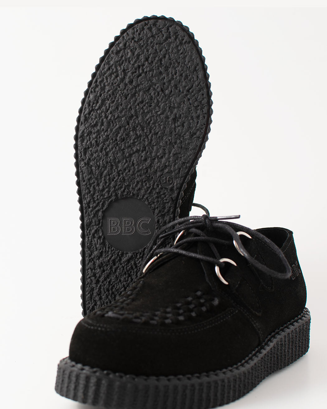 Bei PICK UP in Düsseldorf findest Du BBC, Creeper, Haley, Black, Suede  und viel mehr von BBC