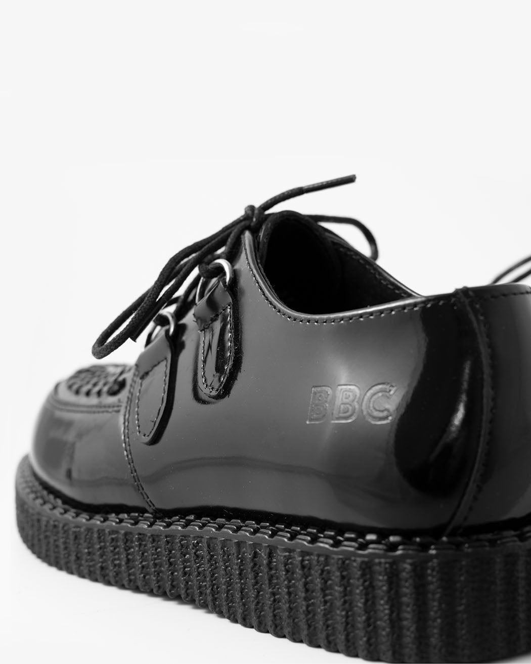 Bei PICK UP in Düsseldorf findest Du BBC, Creeper, Haley, Black Patent  und viel mehr von BBC