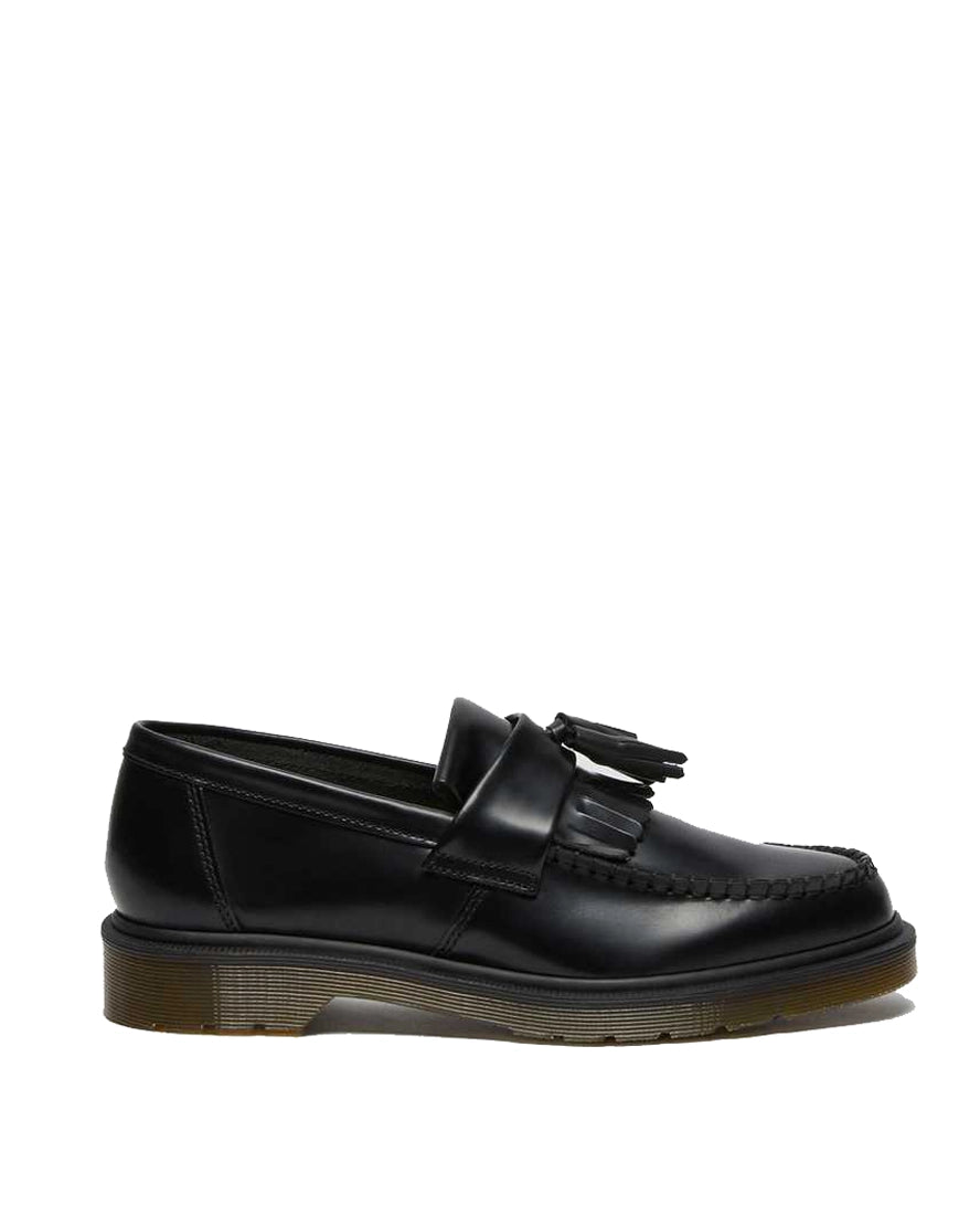Bei PICK UP in Düsseldorf findest Du Dr. Martens, Adrian Black Smooth  und viel mehr von Dr. Martens