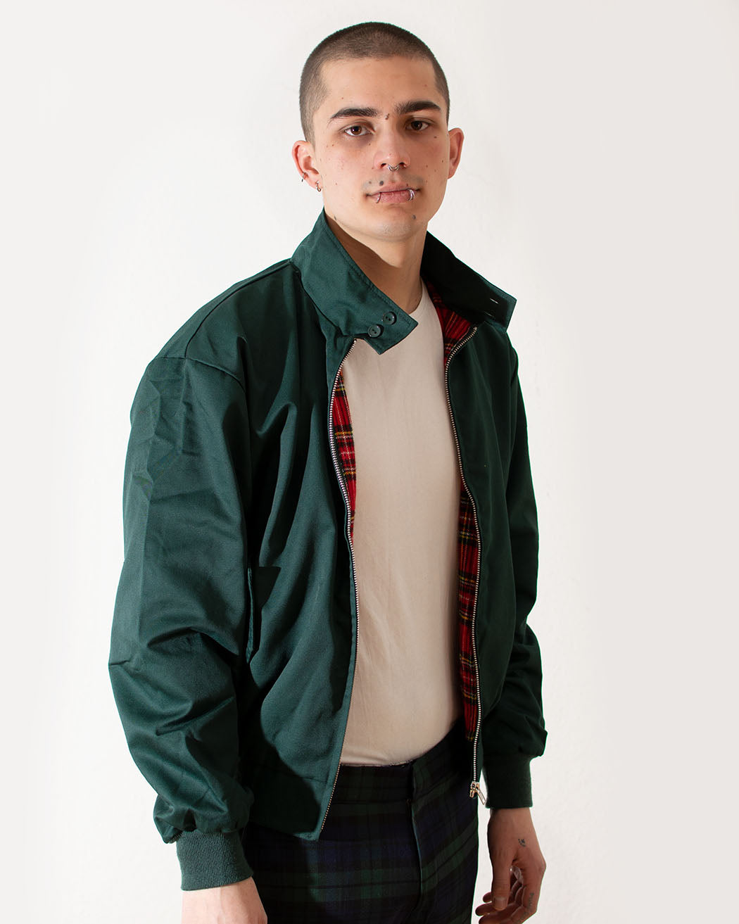 Bei PICK UP in Düsseldorf findest Du Knightsbridge, Harrington, Bottlegreen  und viel mehr von COMMANDO