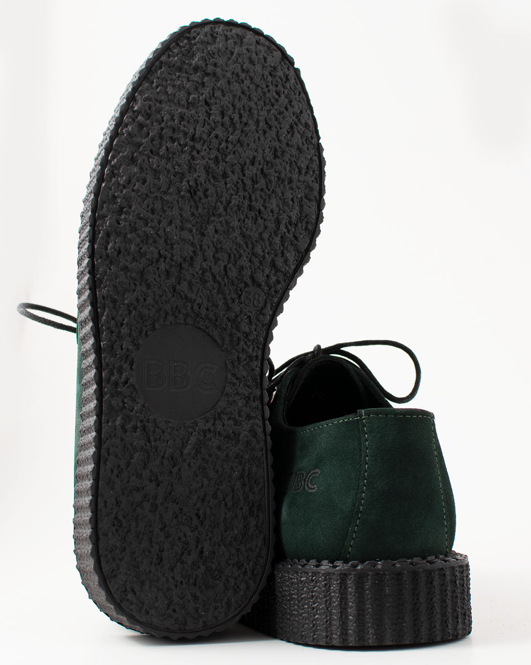 Bei PICK UP in Düsseldorf findest Du BBC, Creeper, Haley, Green Suede  und viel mehr von BBC