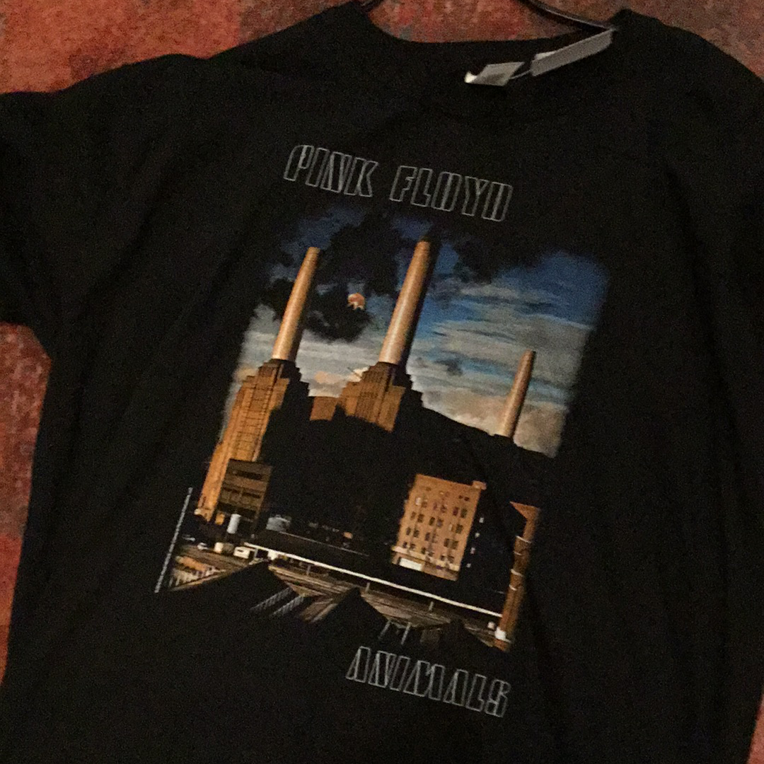 Bei PICK UP in Düsseldorf findest Du Bandshirt, Pink Floyd, Animals und viel mehr von PHD/RockOff