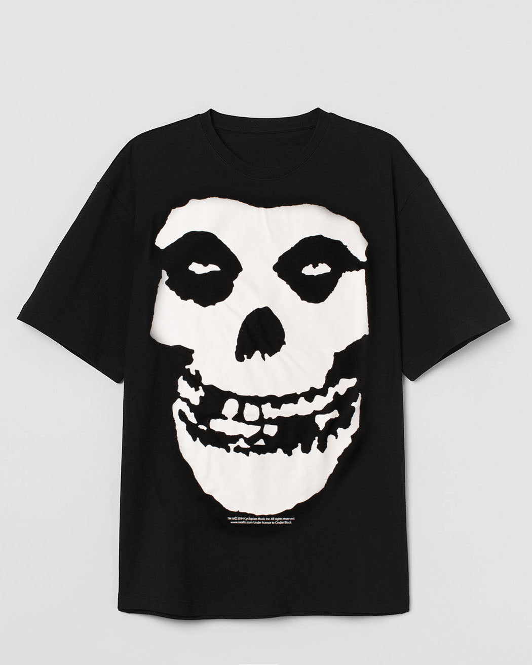 Bei PICK UP in Düsseldorf findest Du Bandshirt, Misfits, Classic Fiend Skull und viel mehr von PHD/RockOff