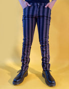 Bei PICK UP in Düsseldorf findest Du Run & Fly, JM1105, Wide Stripe Skinny, Black/Grey UNISEX  und viel mehr von RUN & FLY