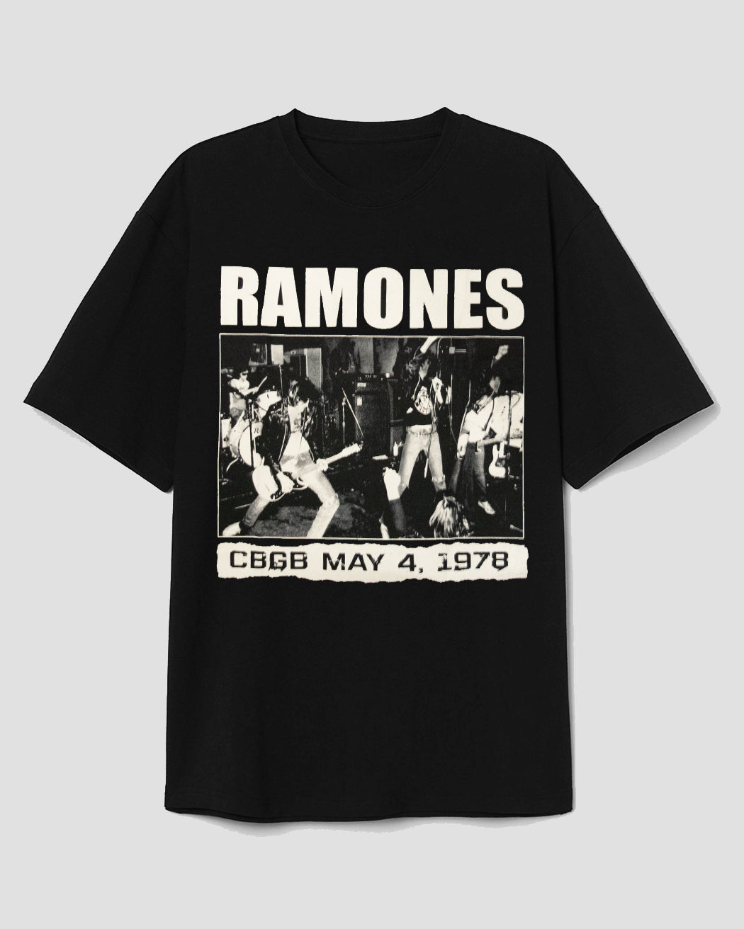 Bei PICK UP in Düsseldorf findest Du Bandshirt, Ramones, CBGB 1978 und viel mehr von PHD/RockOff