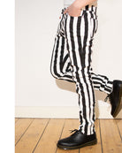 Bei PICK UP in Düsseldorf findest Du Run & Fly, JM1105, Wide Striped Skinny Jeans, Black/ White, UNISEX  und viel mehr von RUN & FLY