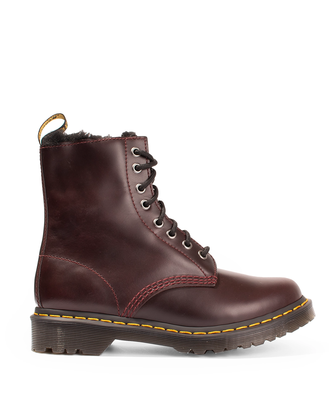 Bei PICK UP in Düsseldorf findest Du Dr. Martens, 1460 Serena Oxblood Atlas  und viel mehr von Dr. Martens