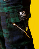 Bei PICK UP in Düsseldorf findest Du Tiger of London, Zip Bondage Tartan Pant, Green  und viel mehr von Tiger of London