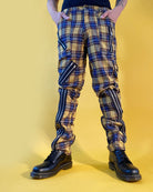 Bei PICK UP in Düsseldorf findest Du Tiger of London, Zip Bondage Tartan Pant, Yellow  und viel mehr von Tiger of London