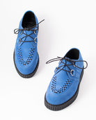 Bei PICK UP in Düsseldorf findest Du BBC, UL 49, Creeper leather shoe, blue, suede Haley  und viel mehr von BBC