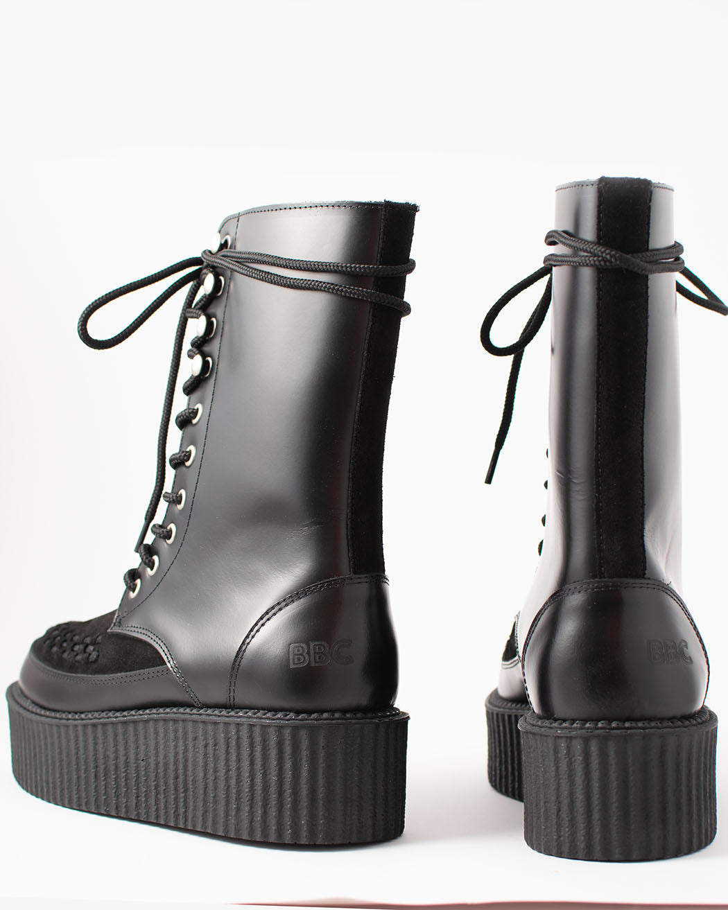 Bei PICK UP in Düsseldorf findest Du BBC, 20062, Creeper boot, black/polido suede UMD  und viel mehr von BBC