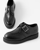 Bei PICK UP in Düsseldorf findest Du BBC, 16027, Creeper Polido Black, Buckle  und viel mehr von BBC