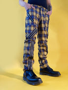 Bei PICK UP in Düsseldorf findest Du Tiger of London, Zip Bondage Tartan Pant, Yellow  und viel mehr von Tiger of London